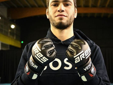 Ares : Umarkhadzhiev s'impose face à Ioan Harris après un combat particulièrement serré
